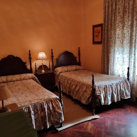 El Uncar Villa Castrejon de la Pena Ngoại thất bức ảnh