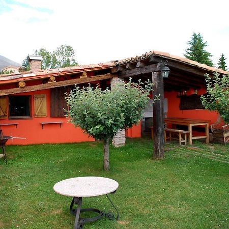 El Uncar Villa Castrejon de la Pena Ngoại thất bức ảnh