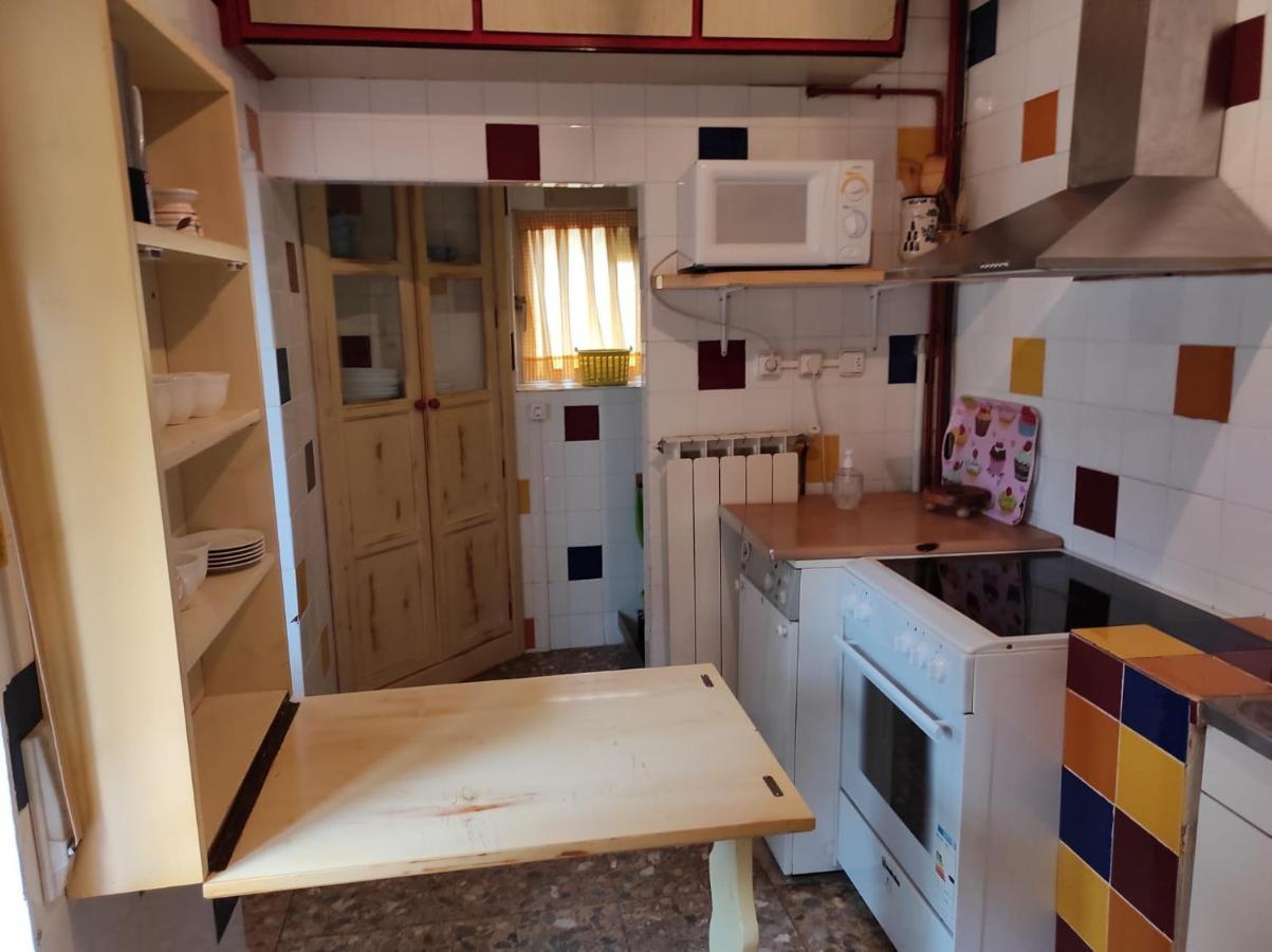 El Uncar Villa Castrejon de la Pena Ngoại thất bức ảnh